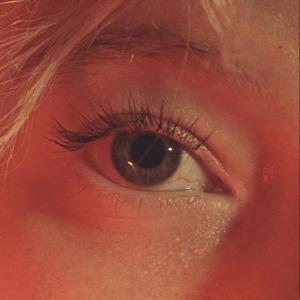 Droit Dans les Yeux