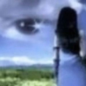 从未来世界夺取诗意