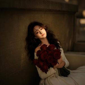 胭脂染就万种愁