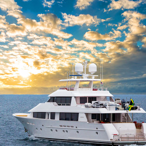 早睡早起，该上班了