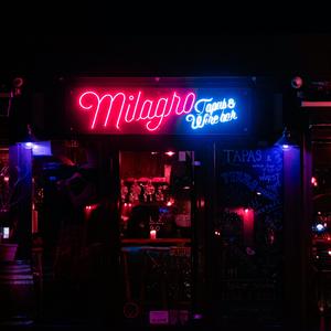Midnight Between The Notes