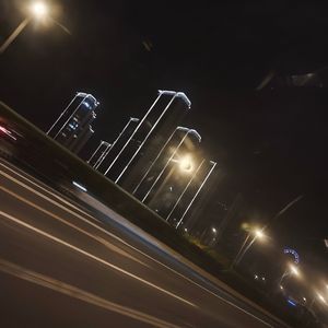 敬自己_102745513337022983_1772150579099