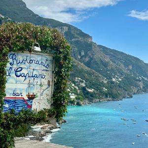 窗外的天气就像你多变的表情