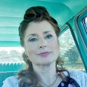 När solen färgar juninatten