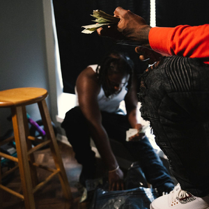 Evil Twinz (feat. 6ixShotz)