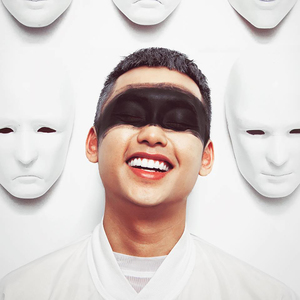 Nào Ngoặt Xì Nế