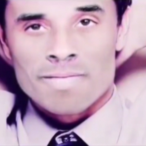 牢大吹口哨（抽象）