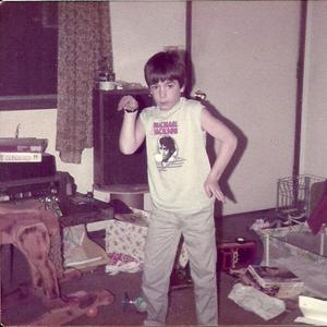 Runaway (feat. Thomas Van Musser)