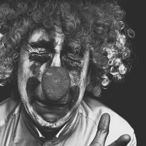 Yorgun Palyaço (Instrumental)