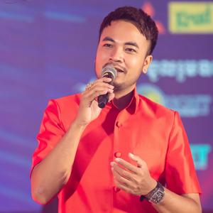 បងនាំខ្មៅរត់