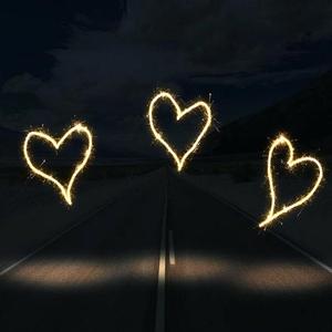 我在北方的夜晚，遥望南方的黎明