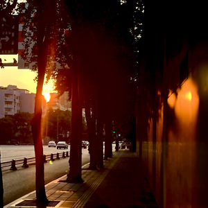 对你的迷恋伴随疲倦直到离线