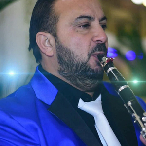 Gece Başka Güzel Gündüs Başka Güzel