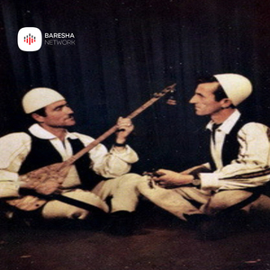 Ali Pasha e hap tefterin