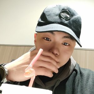 阿斌 - 风吹起落叶