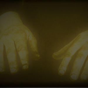 ｇｈｏｓｔｓ ａｒｅ ｈｅｒｅ クロゼット・ゴースト・グラインド・ボイ