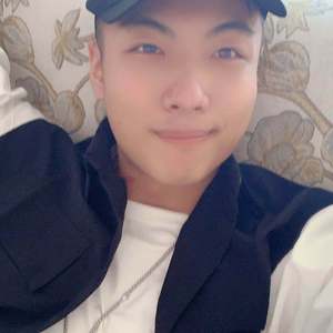 你是我女朋友（翻自 小右）