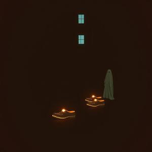 Gekke Klompendans en de Geestenlifster in Aiea+ by @largewildcatplease