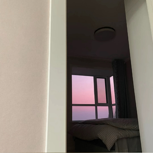 少皱眉 我喜欢爱笑的你