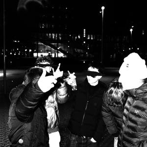 Sidste år (feat. Tra1n)