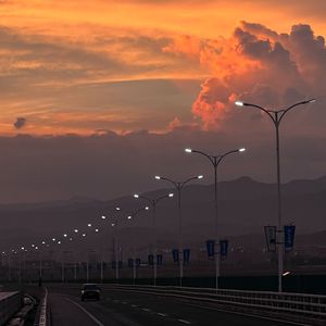 好似又过几个秋