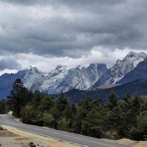 你笑着流出了泪