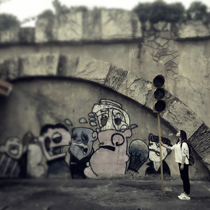 走在冷风中（翻自 刘思涵）