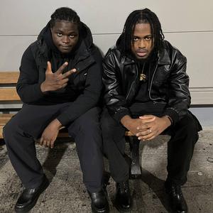 Leak Lick (feat. PHALO)