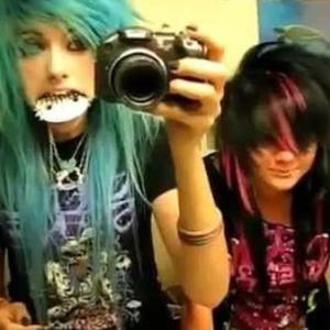 WHERE THEM SLUTS AT (feat. Kl1pXD)