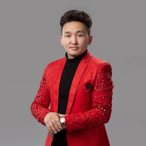 Дуучин Бавуужав /Эргээд хараач бүсгүй минь Ergeed kharaach busgui mini/