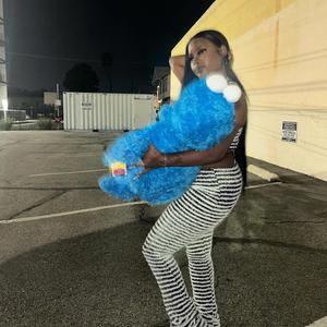 Ride for me (feat. CripMac)