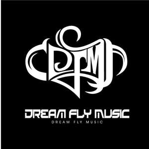 在夏天的晚风里neng丢你