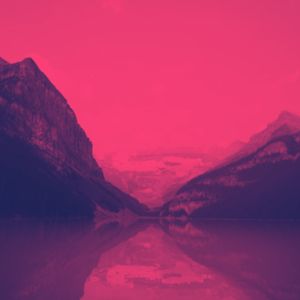 柔和的河流与溪流时刻