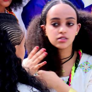 Ayniy Wari ዓይኒ ዋሪ (feat. Aster Tekeste)