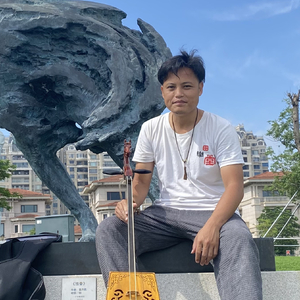 隆隆隆骑马去海丰