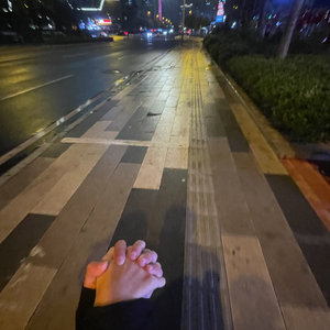 你爱的第一个人是你灵魂缺失的拼图