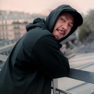 Fake News (feat. Tinap)