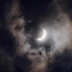 乌云(prod.by RoyalBoi)