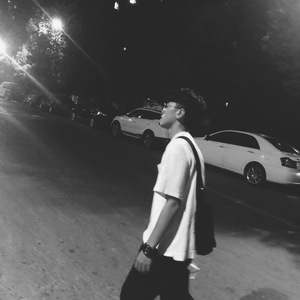 八月-Demo