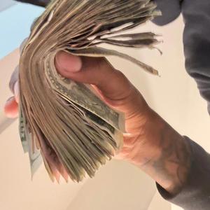 In The Mix (feat. Diorcs & Jewels)