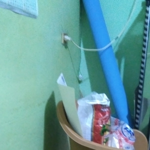 Kutambahkan masalahmu