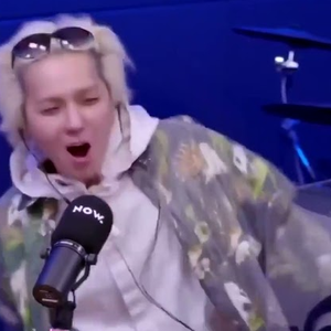 DDU-DU DDU-DU (Live)