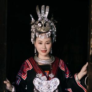 苗岭处处都是歌 (伴奏)