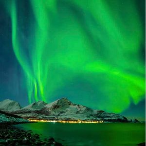 松涛煮月待归期