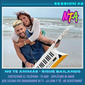 Contéstame El Teléfono / Te Amo / Explícame Mi Amor / Que Locura Fue Enamorarme De Ti / La Luna Y Tú / Me Acostumbré (Medley)