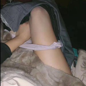 爱是把自己撕成两半