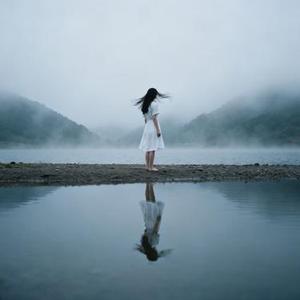 你丢下了我爱上了谁