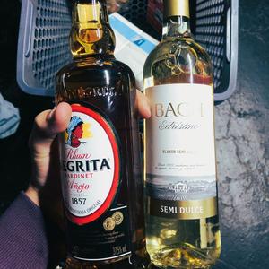 HELL (feat. prod. cewtag)