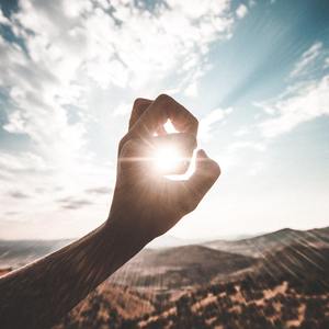 莫比乌斯号的船医