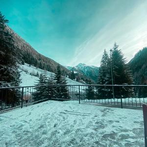 RUGIADA (feat. Steph)